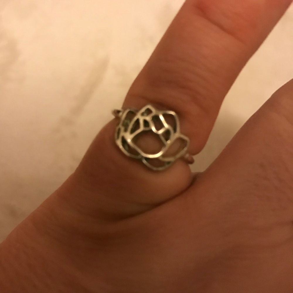 New! Anthropologie Lotus Silver Ring 7